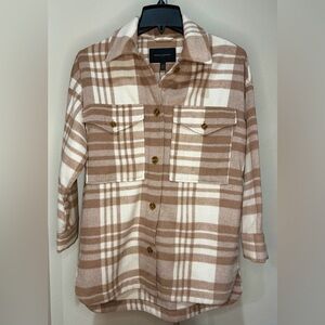 Banana Republic Collection Petite, Tan and Cream Plaid Premier Flannel Jacket